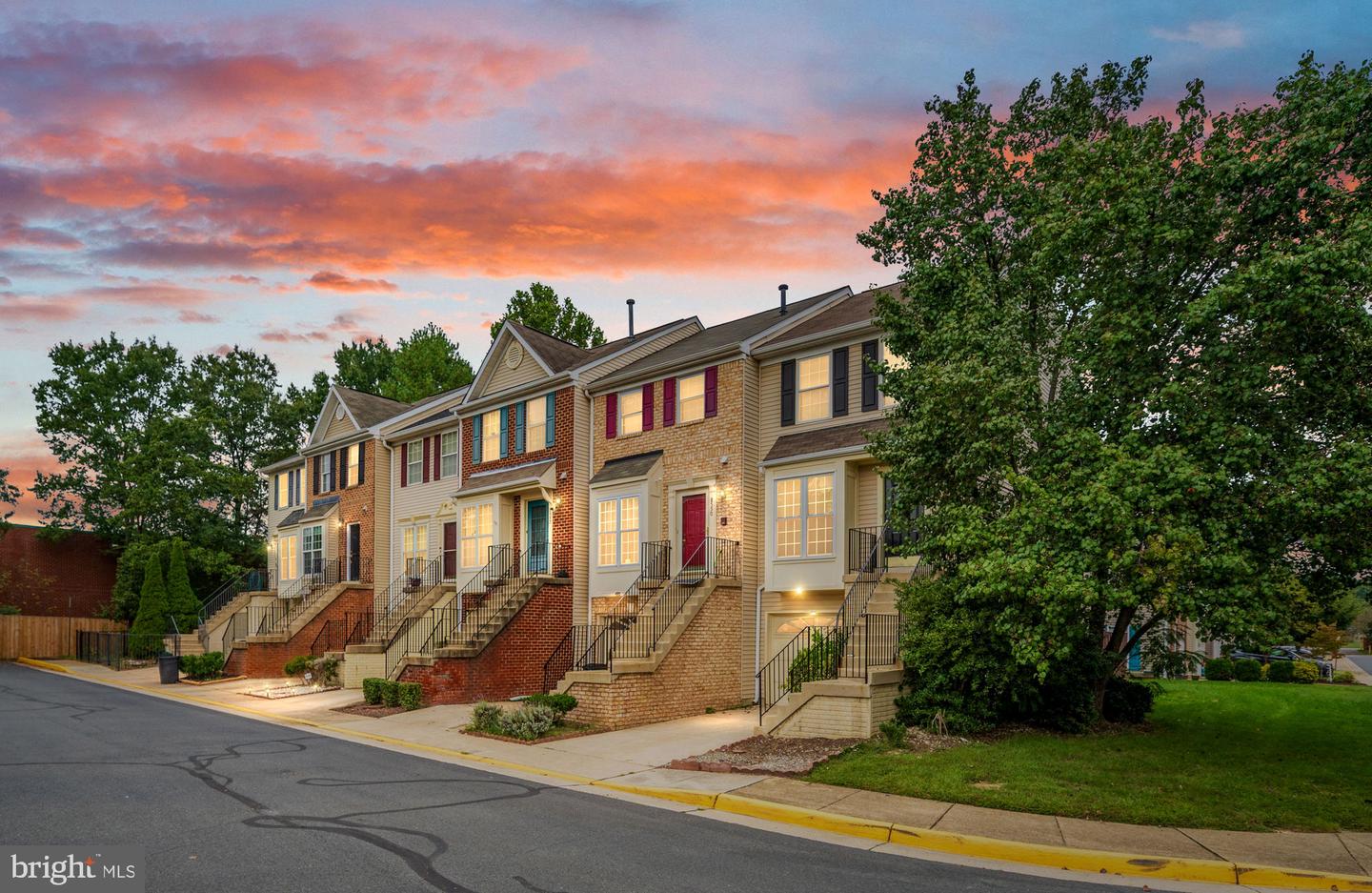 8548 TOWNE MANOR CT, ALEXANDRIA, Virginia 22309, 2 Bedrooms Bedrooms, ,2 BathroomsBathrooms,Residential,For sale,8548 TOWNE MANOR CT,VAFX2270326 MLS # VAFX2270326