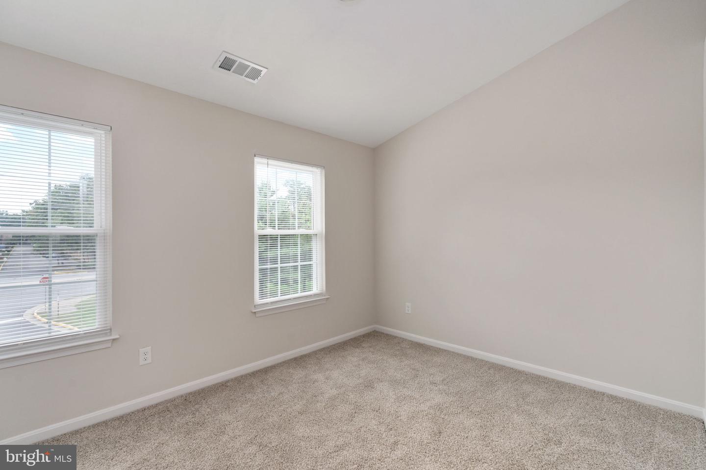 8548 TOWNE MANOR CT, ALEXANDRIA, Virginia 22309, 2 Bedrooms Bedrooms, ,2 BathroomsBathrooms,Residential,For sale,8548 TOWNE MANOR CT,VAFX2270326 MLS # VAFX2270326