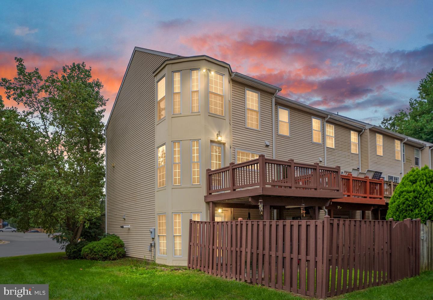 8548 TOWNE MANOR CT, ALEXANDRIA, Virginia 22309, 2 Bedrooms Bedrooms, ,2 BathroomsBathrooms,Residential,For sale,8548 TOWNE MANOR CT,VAFX2270326 MLS # VAFX2270326