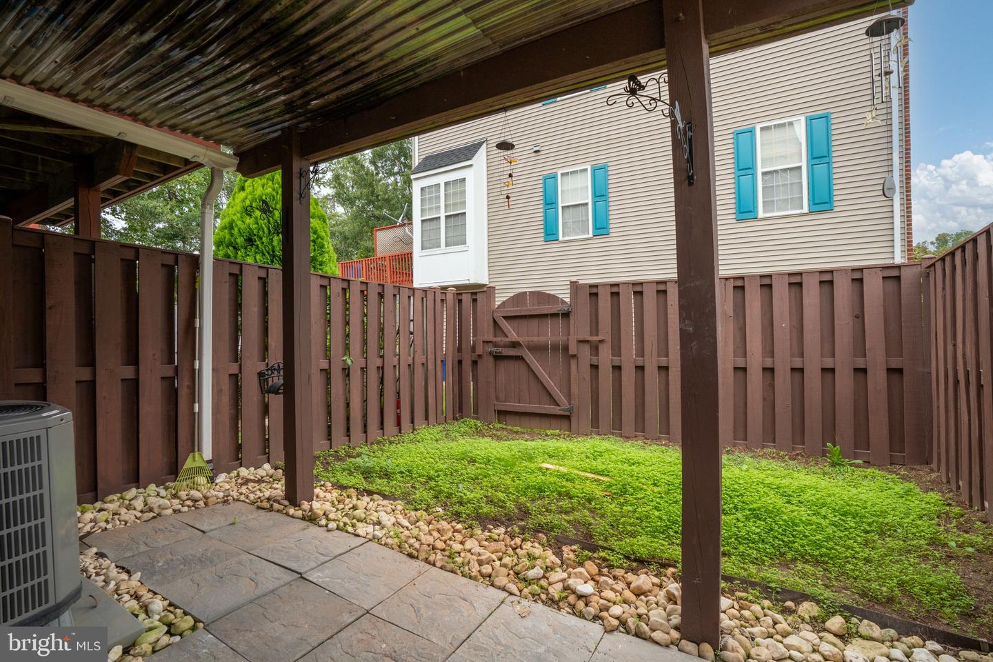 8548 TOWNE MANOR CT, ALEXANDRIA, Virginia 22309, 2 Bedrooms Bedrooms, ,2 BathroomsBathrooms,Residential,For sale,8548 TOWNE MANOR CT,VAFX2270326 MLS # VAFX2270326