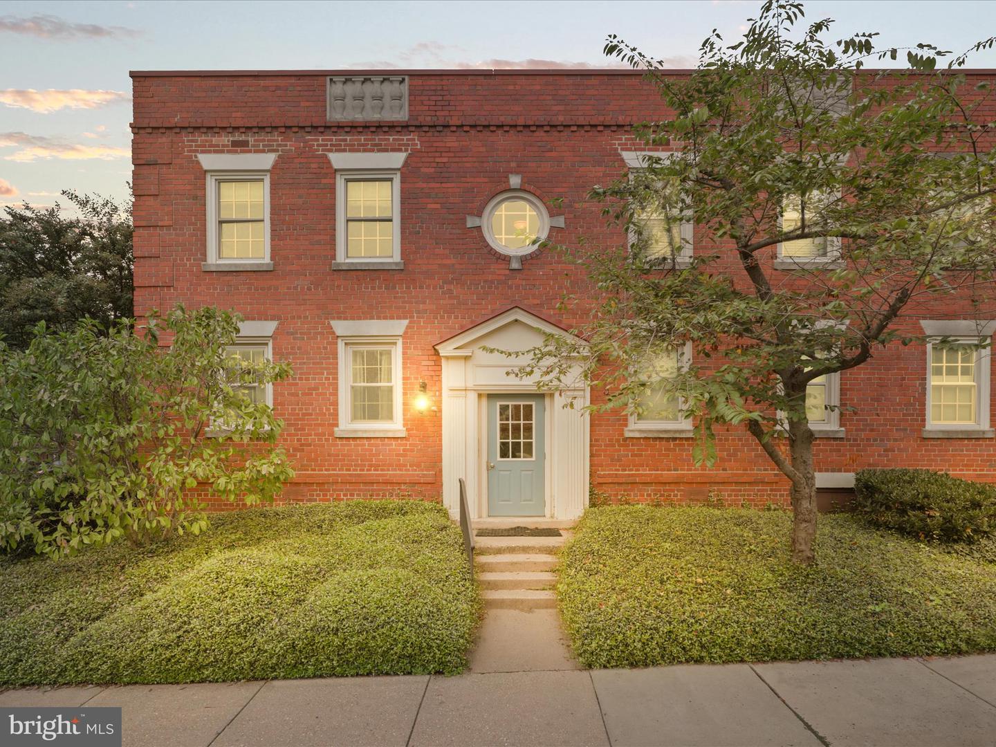 529 BASHFORD LN #1, ALEXANDRIA, Virginia 22314, 1 Bedroom Bedrooms, ,1 BathroomBathrooms,Residential,For sale,529 BASHFORD LN #1,VAAX2050438 MLS # VAAX2050438