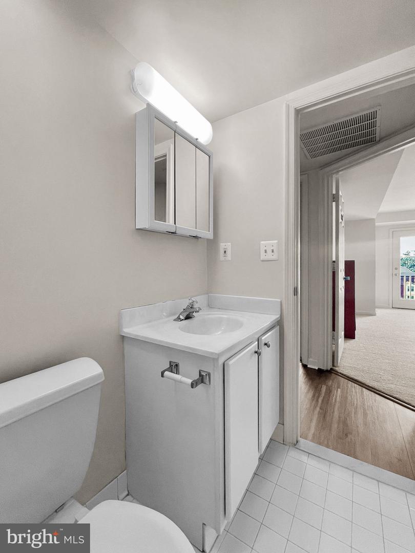 2607 DOUGLASS RD SE #402, WASHINGTON, District Of Columbia 20020, 2 Bedrooms Bedrooms, ,2 BathroomsBathrooms,Residential,For sale,2607 DOUGLASS RD SE #402,DCDC2225126 MLS # DCDC2225126