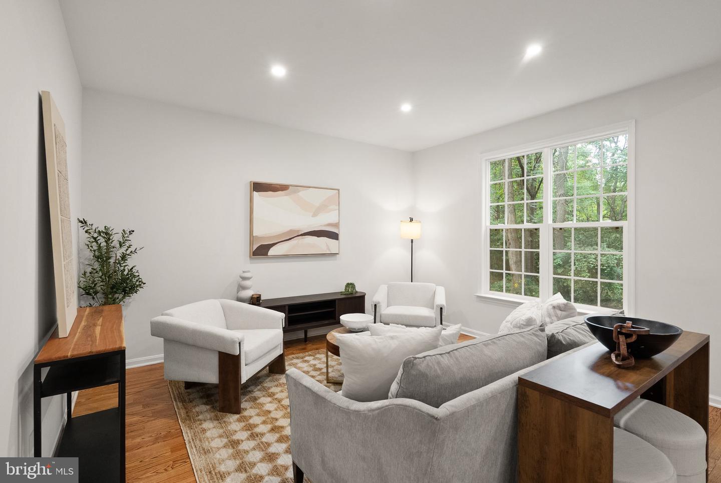 9640 PARK PRESERVE DR, FAIRFAX, Virginia 22032, 4 Bedrooms Bedrooms, 20 Rooms Rooms,3 BathroomsBathrooms,Residential,For sale,9640 PARK PRESERVE DR,VAFX2270346 MLS # VAFX2270346