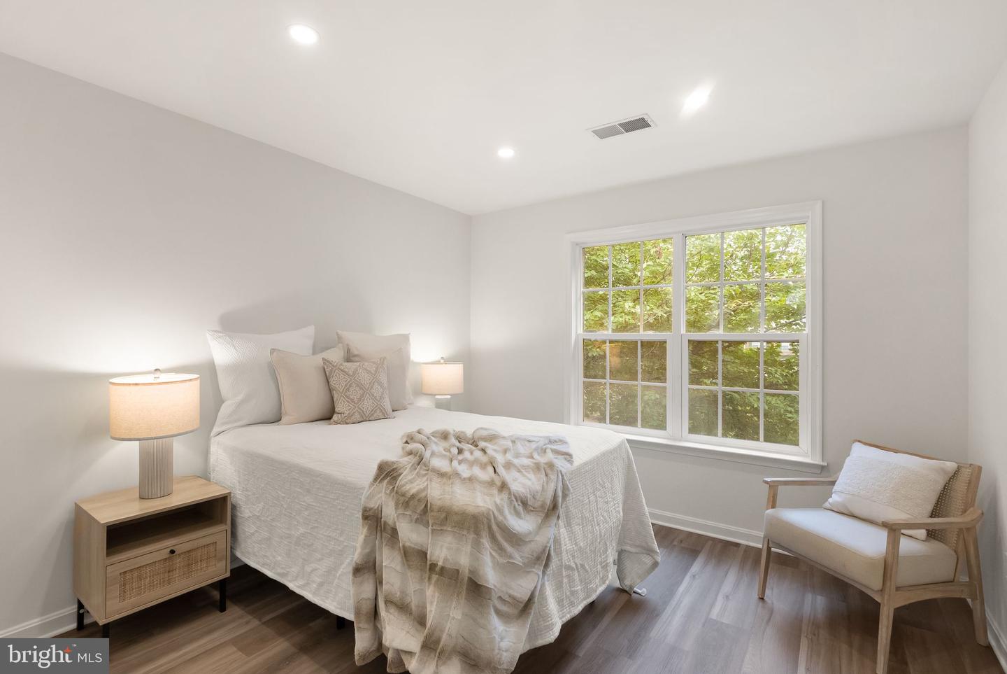 9640 PARK PRESERVE DR, FAIRFAX, Virginia 22032, 4 Bedrooms Bedrooms, 20 Rooms Rooms,3 BathroomsBathrooms,Residential,For sale,9640 PARK PRESERVE DR,VAFX2270346 MLS # VAFX2270346