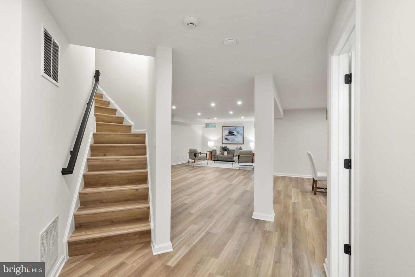 9640 PARK PRESERVE DR, FAIRFAX, Virginia 22032, 4 Bedrooms Bedrooms, 20 Rooms Rooms,3 BathroomsBathrooms,Residential,For sale,9640 PARK PRESERVE DR,VAFX2270346 MLS # VAFX2270346