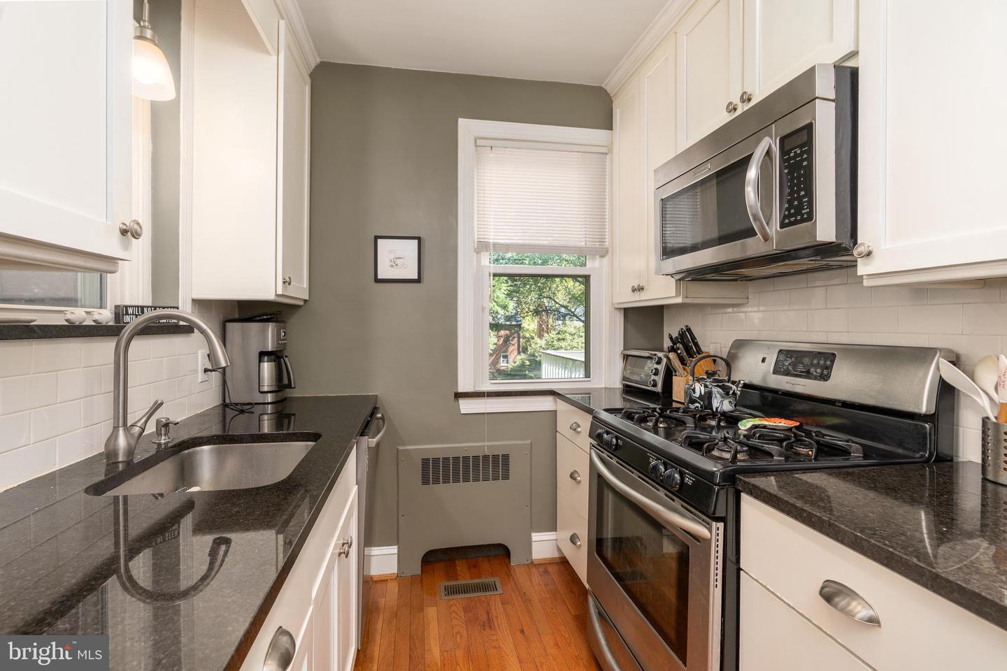 5413 31ST ST NW, WASHINGTON, District Of Columbia 20015, 4 Bedrooms Bedrooms, ,2 BathroomsBathrooms,Residential,For sale,5413 31ST ST NW,DCDC2225154 MLS # DCDC2225154