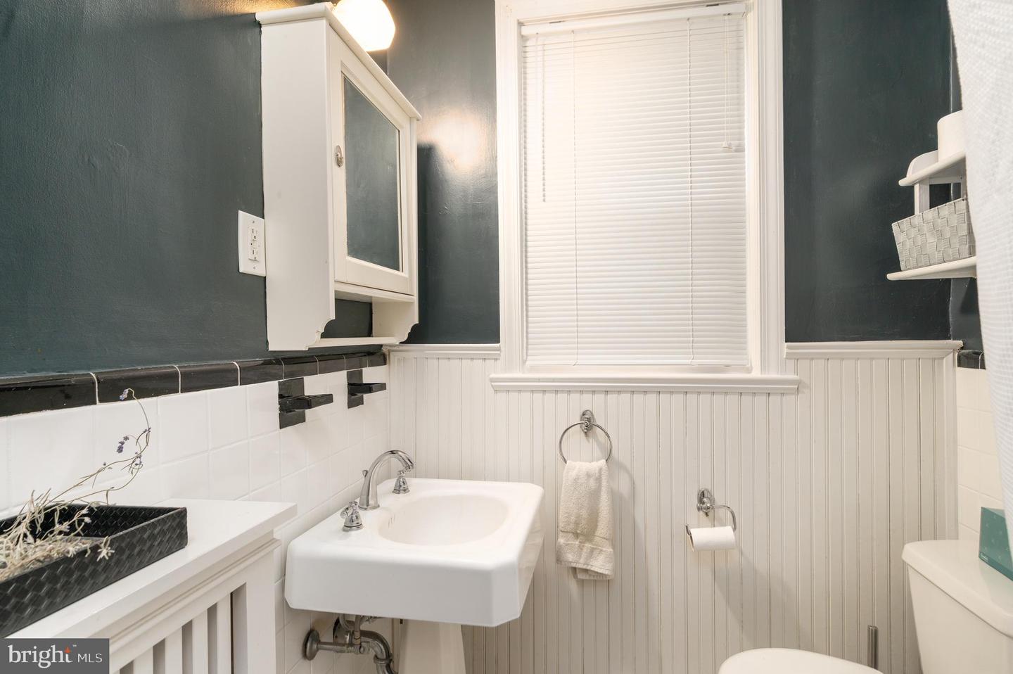 5413 31ST ST NW, WASHINGTON, District Of Columbia 20015, 4 Bedrooms Bedrooms, ,2 BathroomsBathrooms,Residential,For sale,5413 31ST ST NW,DCDC2225154 MLS # DCDC2225154