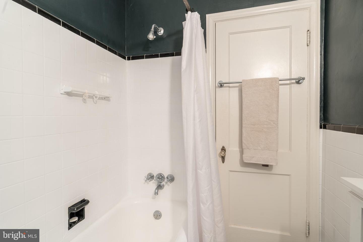 5413 31ST ST NW, WASHINGTON, District Of Columbia 20015, 4 Bedrooms Bedrooms, ,2 BathroomsBathrooms,Residential,For sale,5413 31ST ST NW,DCDC2225154 MLS # DCDC2225154