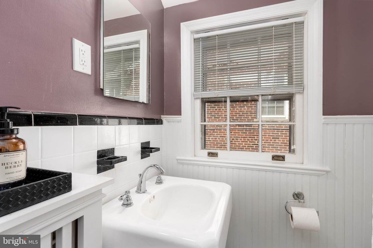 5413 31ST ST NW, WASHINGTON, District Of Columbia 20015, 4 Bedrooms Bedrooms, ,2 BathroomsBathrooms,Residential,For sale,5413 31ST ST NW,DCDC2225154 MLS # DCDC2225154