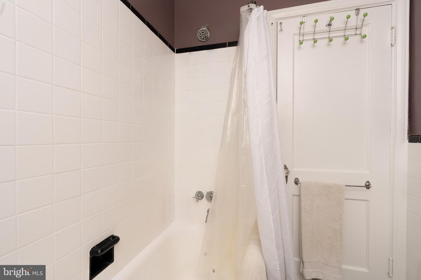 5413 31ST ST NW, WASHINGTON, District Of Columbia 20015, 4 Bedrooms Bedrooms, ,2 BathroomsBathrooms,Residential,For sale,5413 31ST ST NW,DCDC2225154 MLS # DCDC2225154