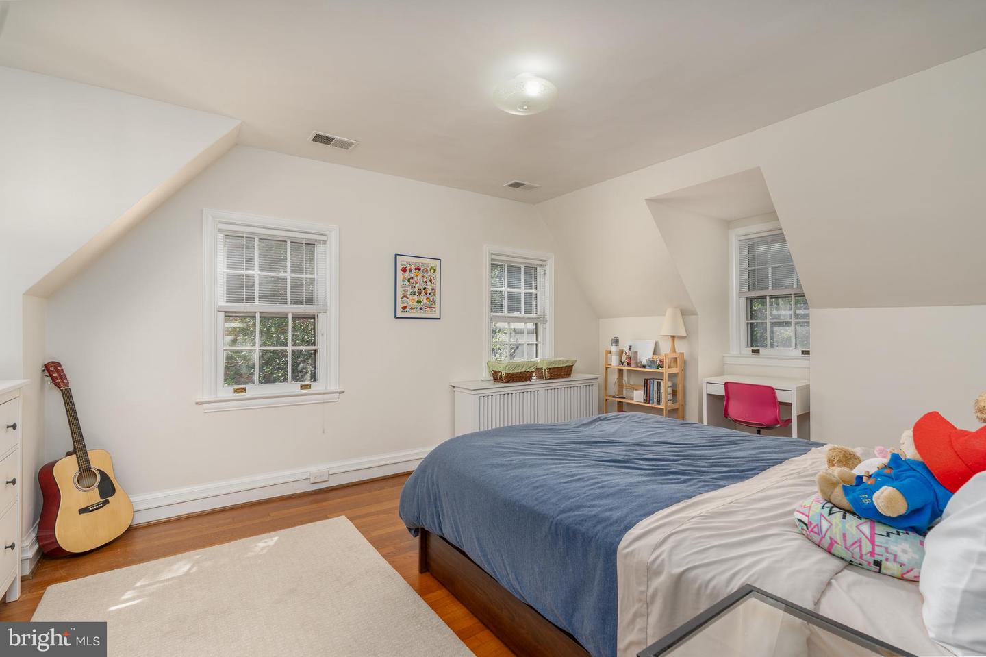 5413 31ST ST NW, WASHINGTON, District Of Columbia 20015, 4 Bedrooms Bedrooms, ,2 BathroomsBathrooms,Residential,For sale,5413 31ST ST NW,DCDC2225154 MLS # DCDC2225154