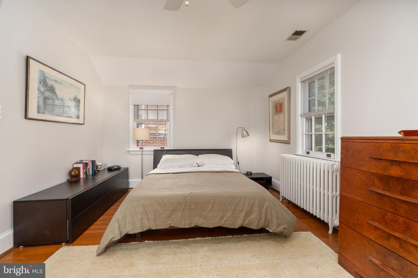 5413 31ST ST NW, WASHINGTON, District Of Columbia 20015, 4 Bedrooms Bedrooms, ,2 BathroomsBathrooms,Residential,For sale,5413 31ST ST NW,DCDC2225154 MLS # DCDC2225154