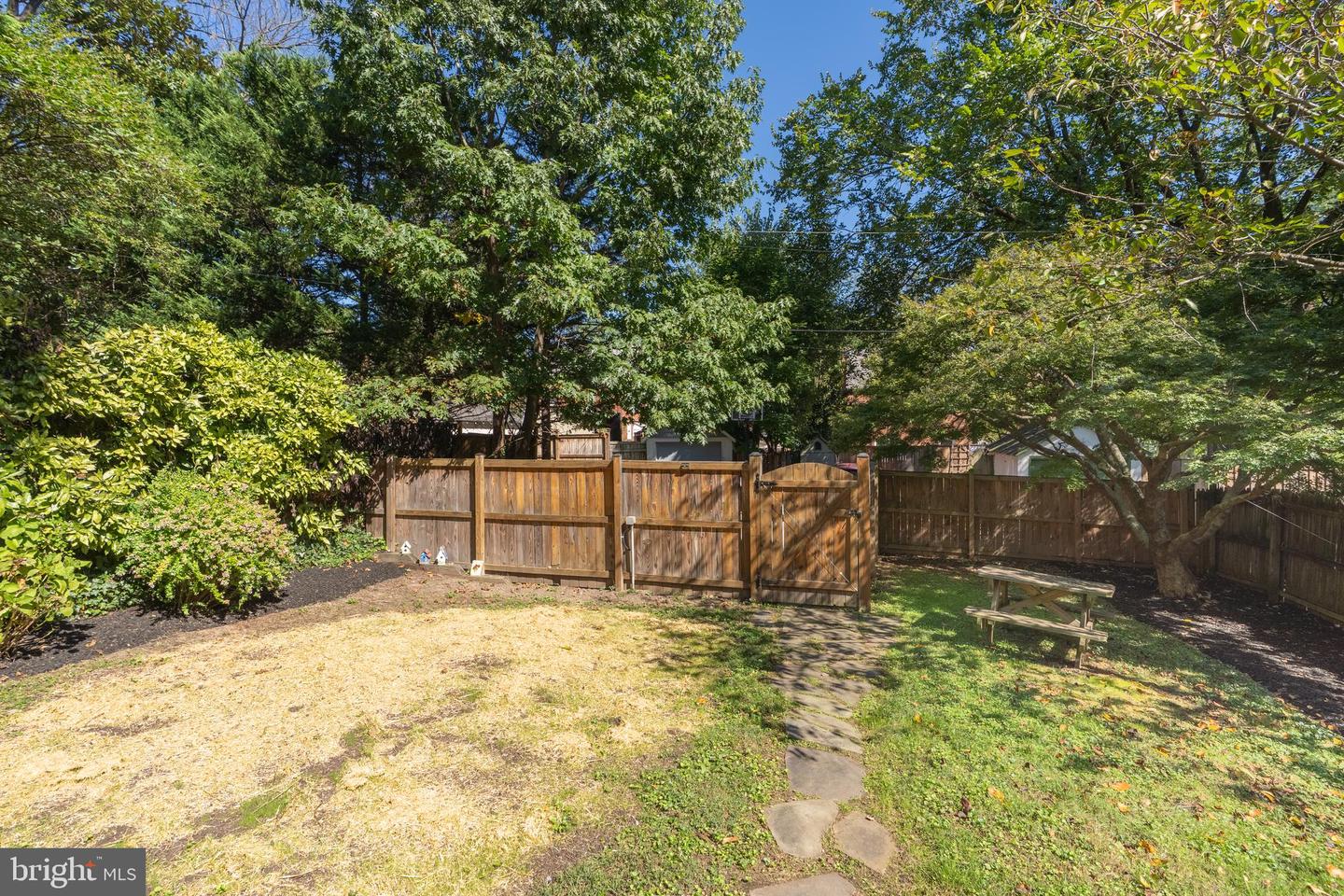 5413 31ST ST NW, WASHINGTON, District Of Columbia 20015, 4 Bedrooms Bedrooms, ,2 BathroomsBathrooms,Residential,For sale,5413 31ST ST NW,DCDC2225154 MLS # DCDC2225154