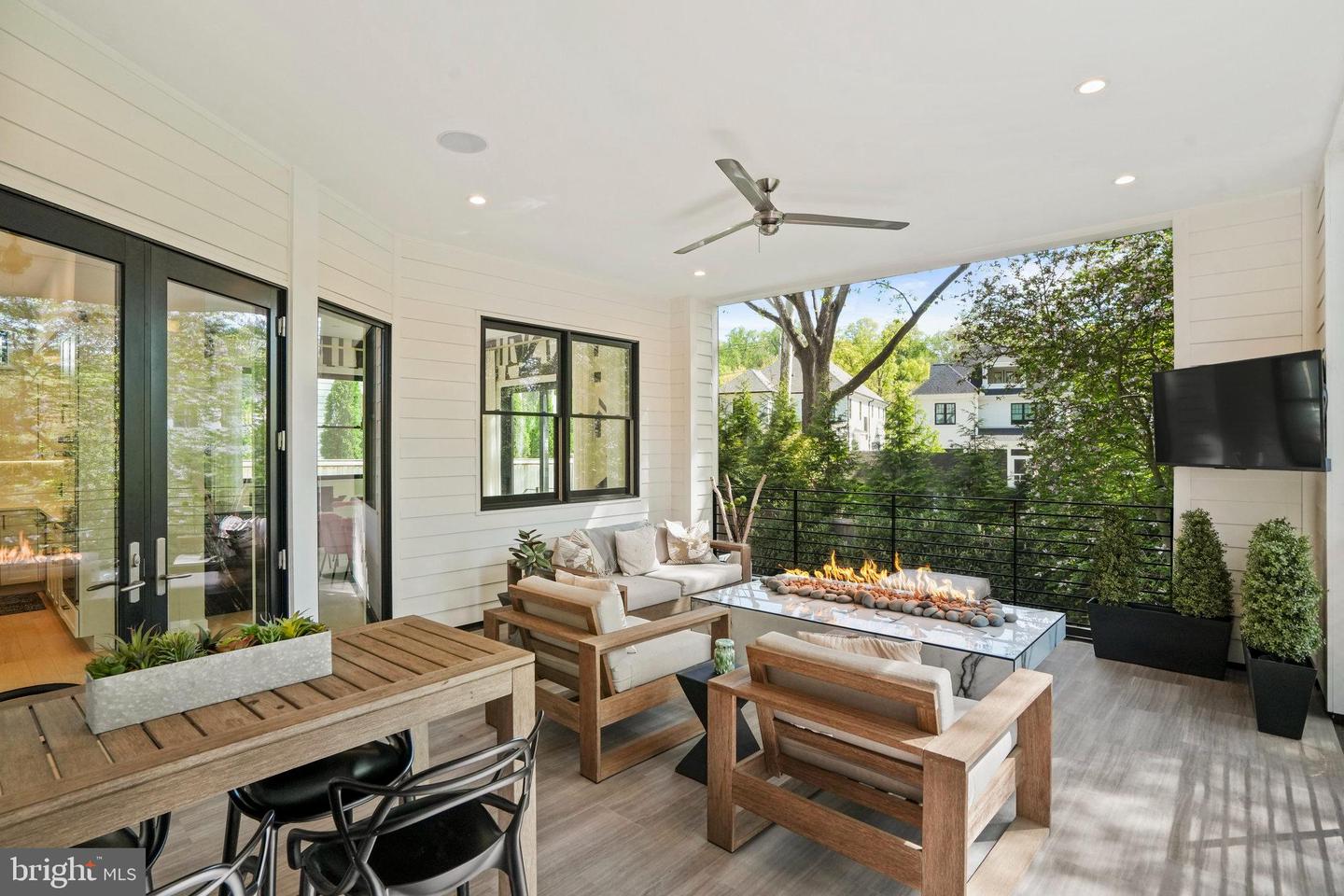 5711 POTOMAC AVE NW, WASHINGTON, District Of Columbia 20016, 5 Bedrooms Bedrooms, 11 Rooms Rooms,5 BathroomsBathrooms,Residential,For sale,5711 POTOMAC AVE NW,DCDC2224998 MLS # DCDC2224998