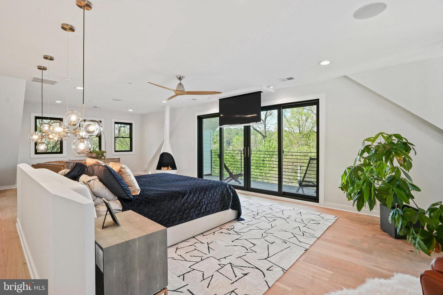 5711 POTOMAC AVE NW, WASHINGTON, District Of Columbia 20016, 5 Bedrooms Bedrooms, 11 Rooms Rooms,5 BathroomsBathrooms,Residential,For sale,5711 POTOMAC AVE NW,DCDC2224998 MLS # DCDC2224998