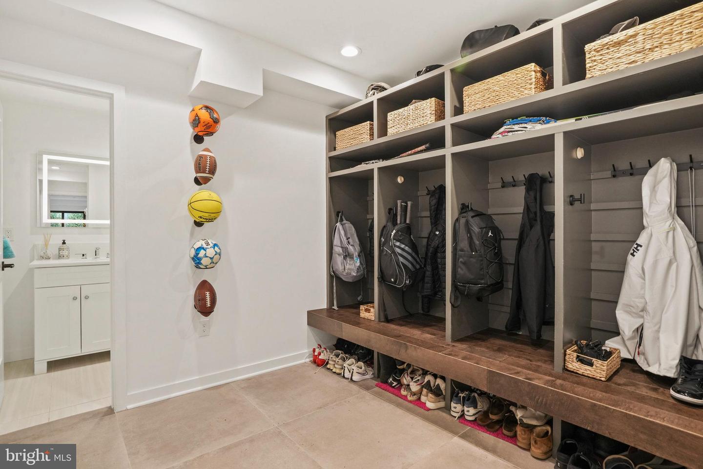 5711 POTOMAC AVE NW, WASHINGTON, District Of Columbia 20016, 5 Bedrooms Bedrooms, 11 Rooms Rooms,5 BathroomsBathrooms,Residential,For sale,5711 POTOMAC AVE NW,DCDC2224998 MLS # DCDC2224998