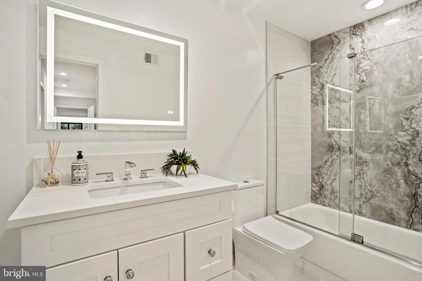 5711 POTOMAC AVE NW, WASHINGTON, District Of Columbia 20016, 5 Bedrooms Bedrooms, 11 Rooms Rooms,5 BathroomsBathrooms,Residential,For sale,5711 POTOMAC AVE NW,DCDC2224998 MLS # DCDC2224998