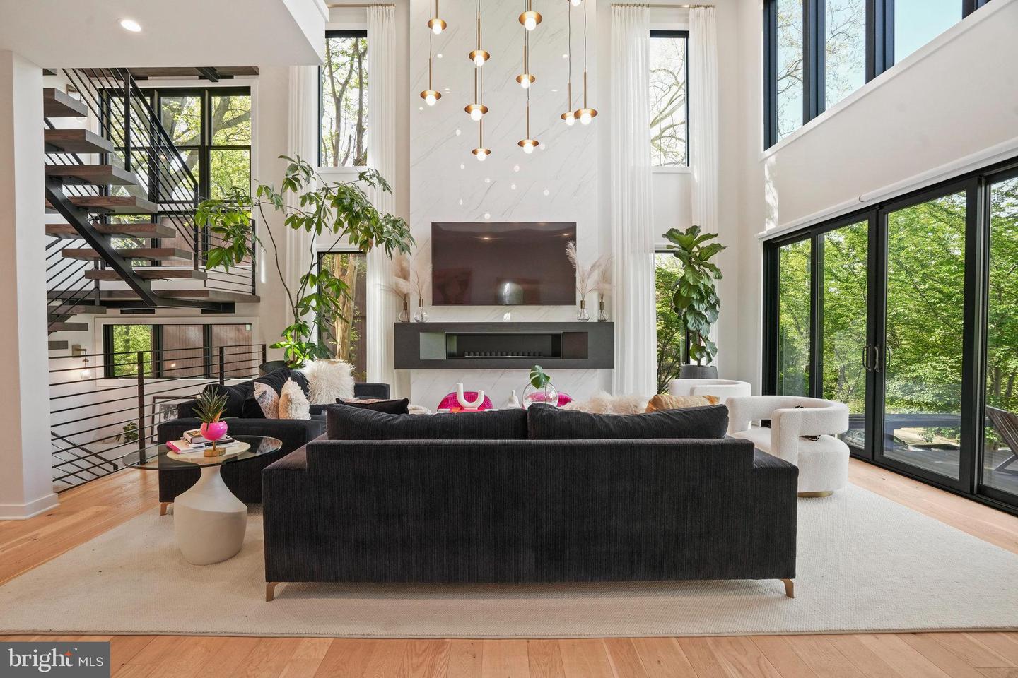 5711 POTOMAC AVE NW, WASHINGTON, District Of Columbia 20016, 5 Bedrooms Bedrooms, 11 Rooms Rooms,5 BathroomsBathrooms,Residential,For sale,5711 POTOMAC AVE NW,DCDC2224998 MLS # DCDC2224998