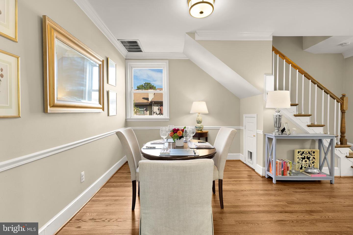 1055 N STAFFORD ST, ARLINGTON, Virginia 22201, 3 Bedrooms Bedrooms, ,2 BathroomsBathrooms,Residential,For sale,1055 N STAFFORD ST,VAAR2064420 MLS # VAAR2064420
