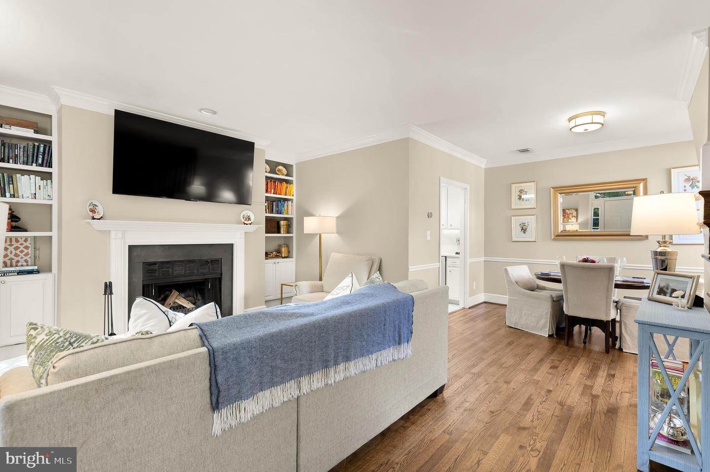 1055 N STAFFORD ST, ARLINGTON, Virginia 22201, 3 Bedrooms Bedrooms, ,2 BathroomsBathrooms,Residential,For sale,1055 N STAFFORD ST,VAAR2064420 MLS # VAAR2064420