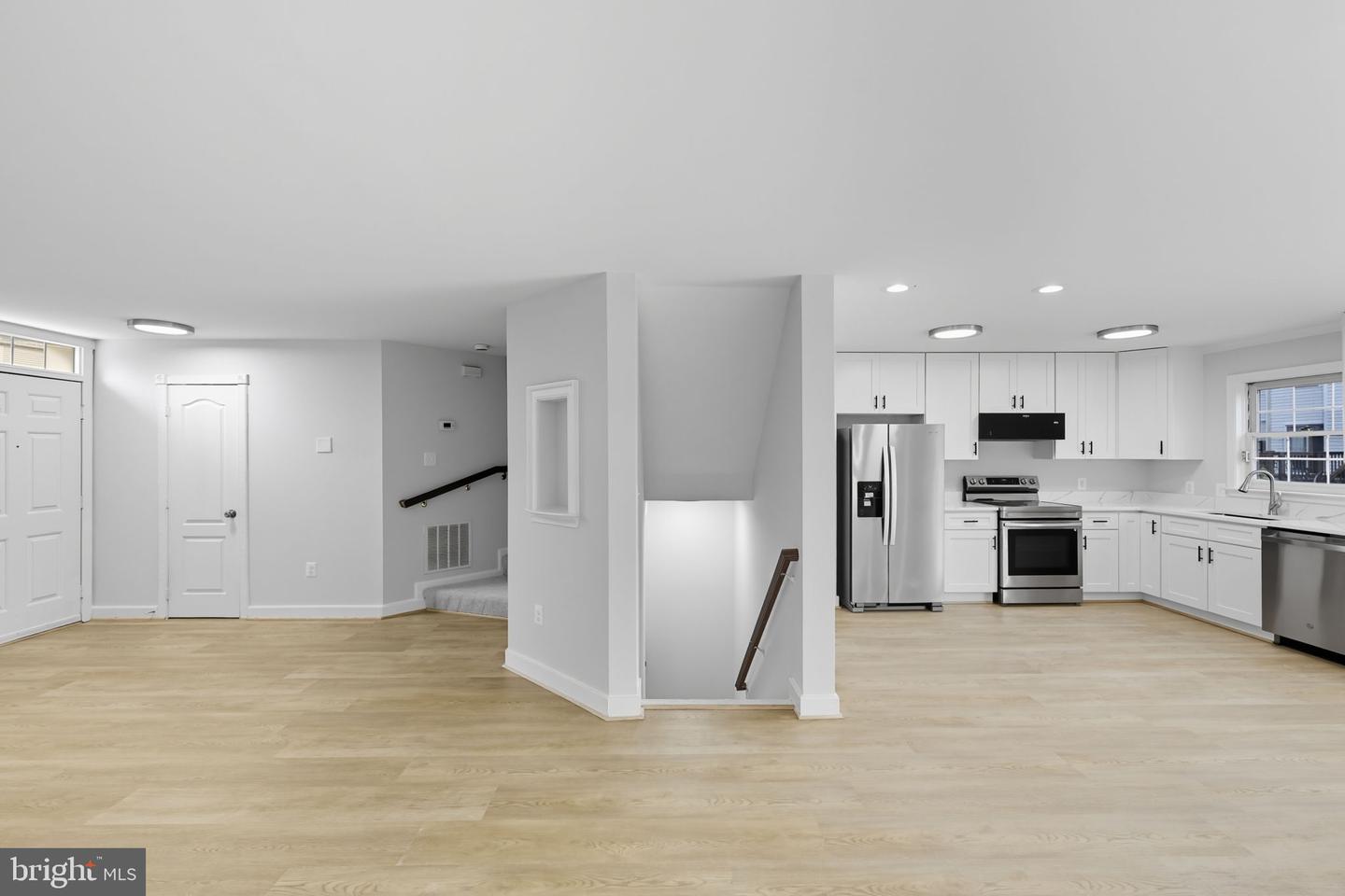 13000 TORY LOOP, WOODBRIDGE, Virginia 22192, 3 Bedrooms Bedrooms, ,3 BathroomsBathrooms,Residential,For sale,13000 TORY LOOP,VAPW2105284 MLS # VAPW2105284