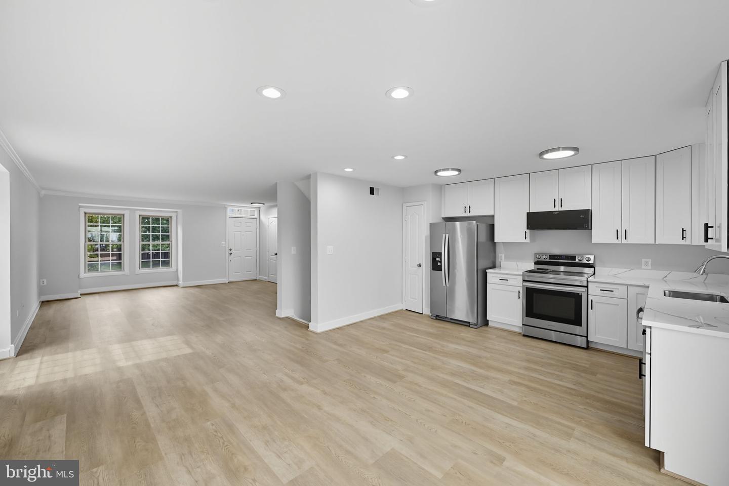13000 TORY LOOP, WOODBRIDGE, Virginia 22192, 3 Bedrooms Bedrooms, ,3 BathroomsBathrooms,Residential,For sale,13000 TORY LOOP,VAPW2105284 MLS # VAPW2105284