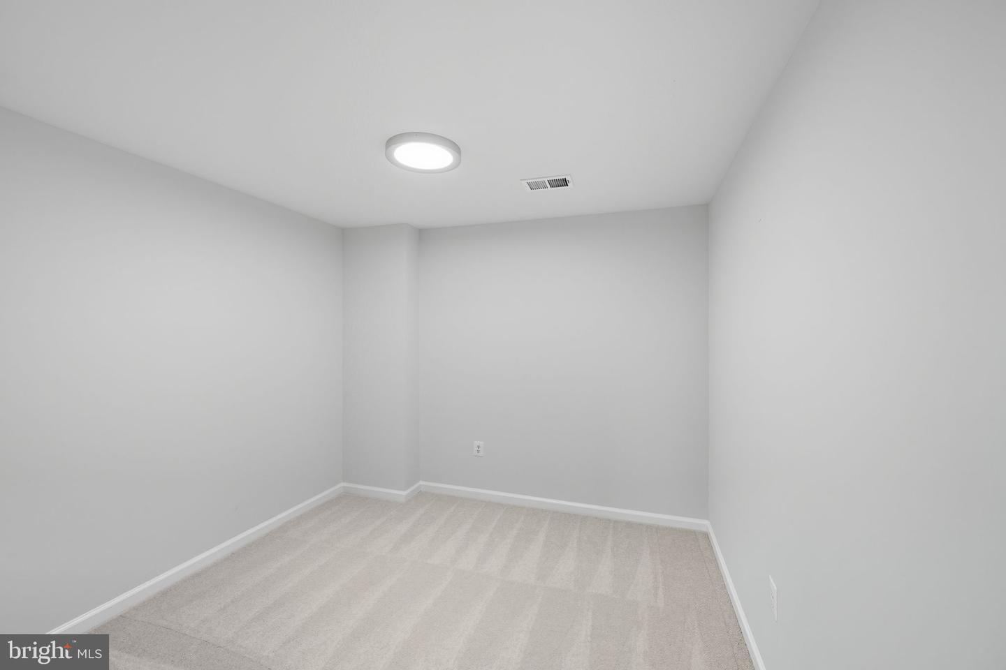 13000 TORY LOOP, WOODBRIDGE, Virginia 22192, 3 Bedrooms Bedrooms, ,3 BathroomsBathrooms,Residential,For sale,13000 TORY LOOP,VAPW2105284 MLS # VAPW2105284