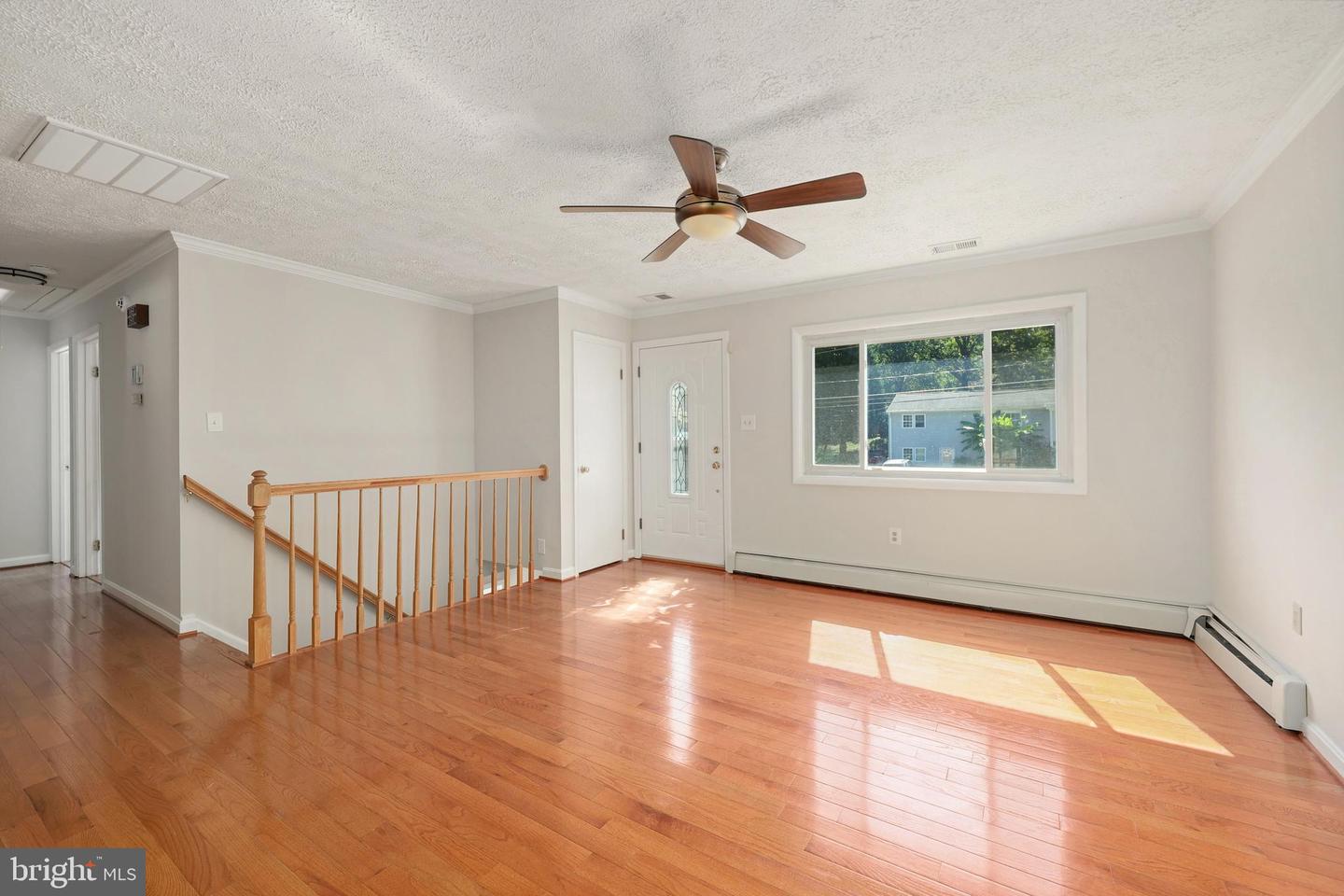 1508 FLORIDA AVE, WOODBRIDGE, Virginia 22191, 4 Bedrooms Bedrooms, ,2 BathroomsBathrooms,Residential,For sale,1508 FLORIDA AVE,VAPW2105312 MLS # VAPW2105312