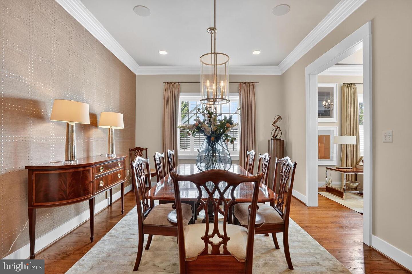 3708 N VERMONT ST N, ARLINGTON, Virginia 22207, 6 Bedrooms Bedrooms, 24 Rooms Rooms,5 BathroomsBathrooms,Residential,For sale,3708 N VERMONT ST N,VAAR2064462 MLS # VAAR2064462