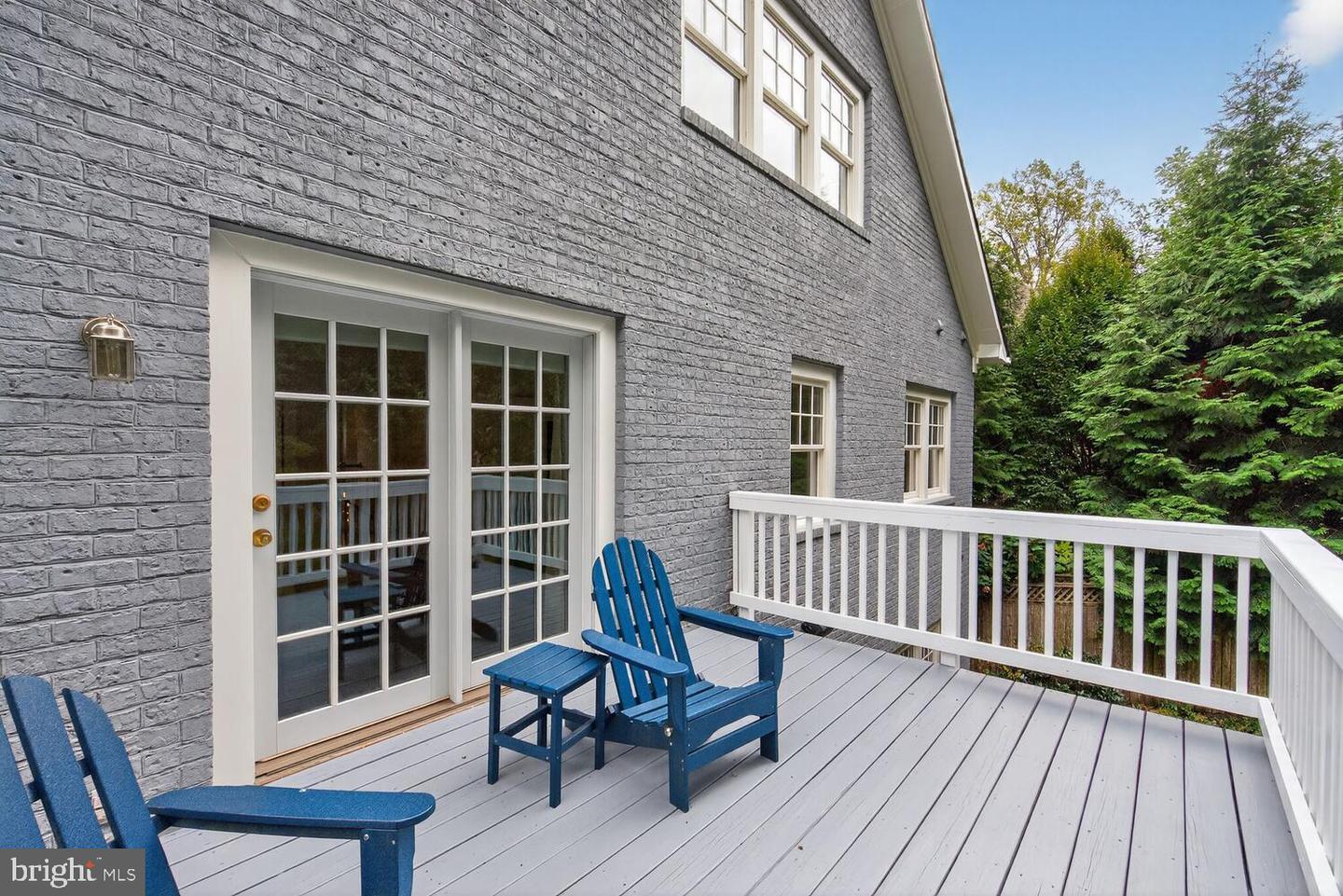 3708 N VERMONT ST N, ARLINGTON, Virginia 22207, 6 Bedrooms Bedrooms, 24 Rooms Rooms,5 BathroomsBathrooms,Residential,For sale,3708 N VERMONT ST N,VAAR2064462 MLS # VAAR2064462