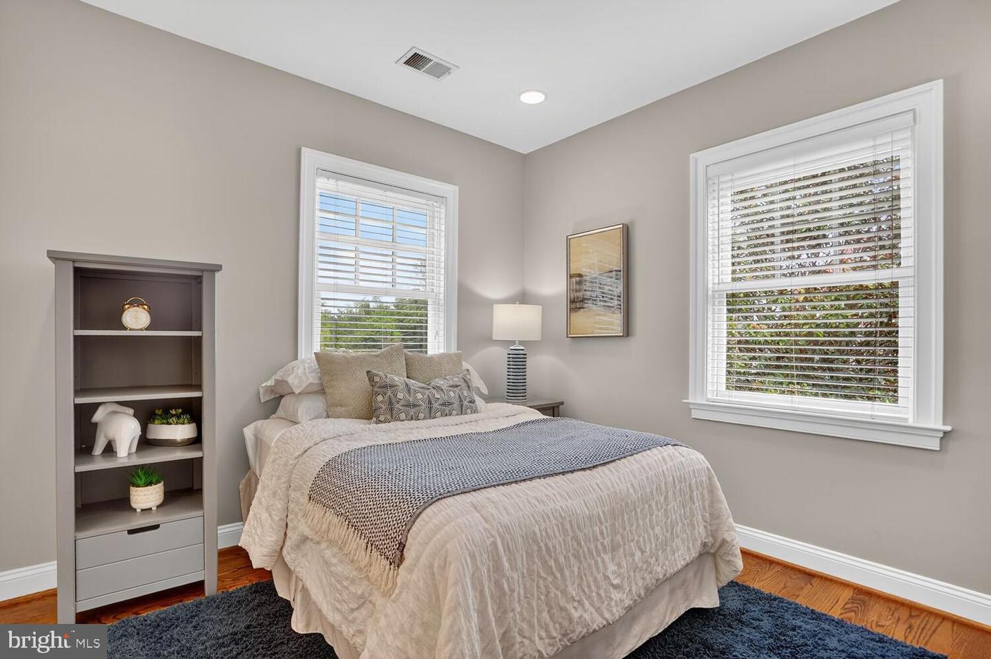 3708 N VERMONT ST N, ARLINGTON, Virginia 22207, 6 Bedrooms Bedrooms, 24 Rooms Rooms,5 BathroomsBathrooms,Residential,For sale,3708 N VERMONT ST N,VAAR2064462 MLS # VAAR2064462