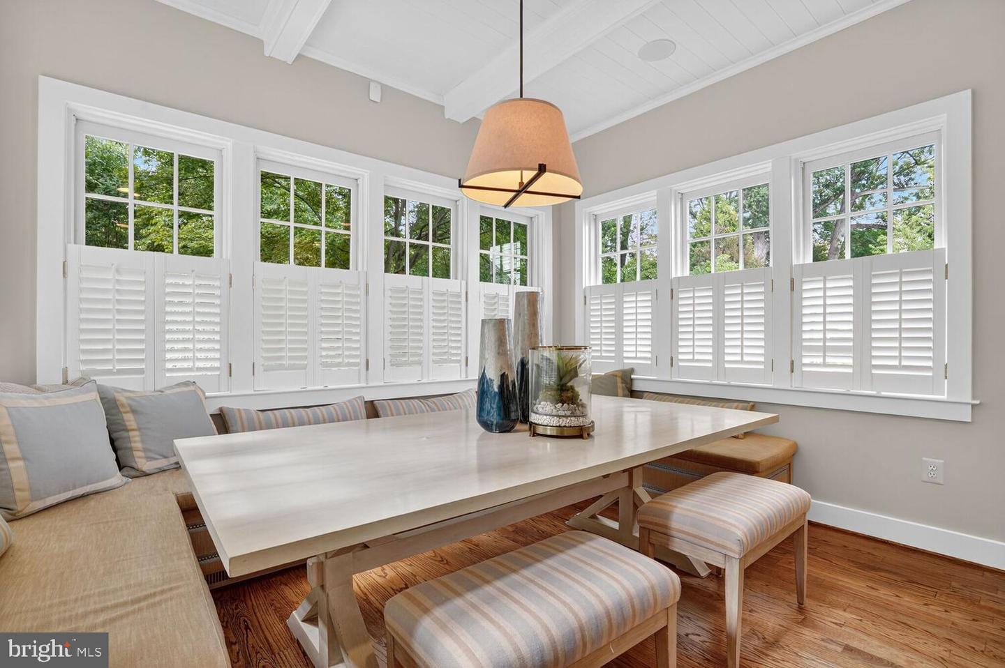 3708 N VERMONT ST N, ARLINGTON, Virginia 22207, 6 Bedrooms Bedrooms, 24 Rooms Rooms,5 BathroomsBathrooms,Residential,For sale,3708 N VERMONT ST N,VAAR2064462 MLS # VAAR2064462