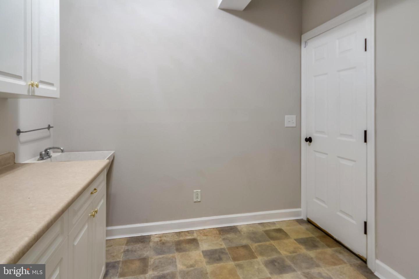 13183 RETTEW DR, MANASSAS, Virginia 20112, 4 Bedrooms Bedrooms, 20 Rooms Rooms,3 BathroomsBathrooms,Residential,For sale,13183 RETTEW DR,VAPW2105320 MLS # VAPW2105320