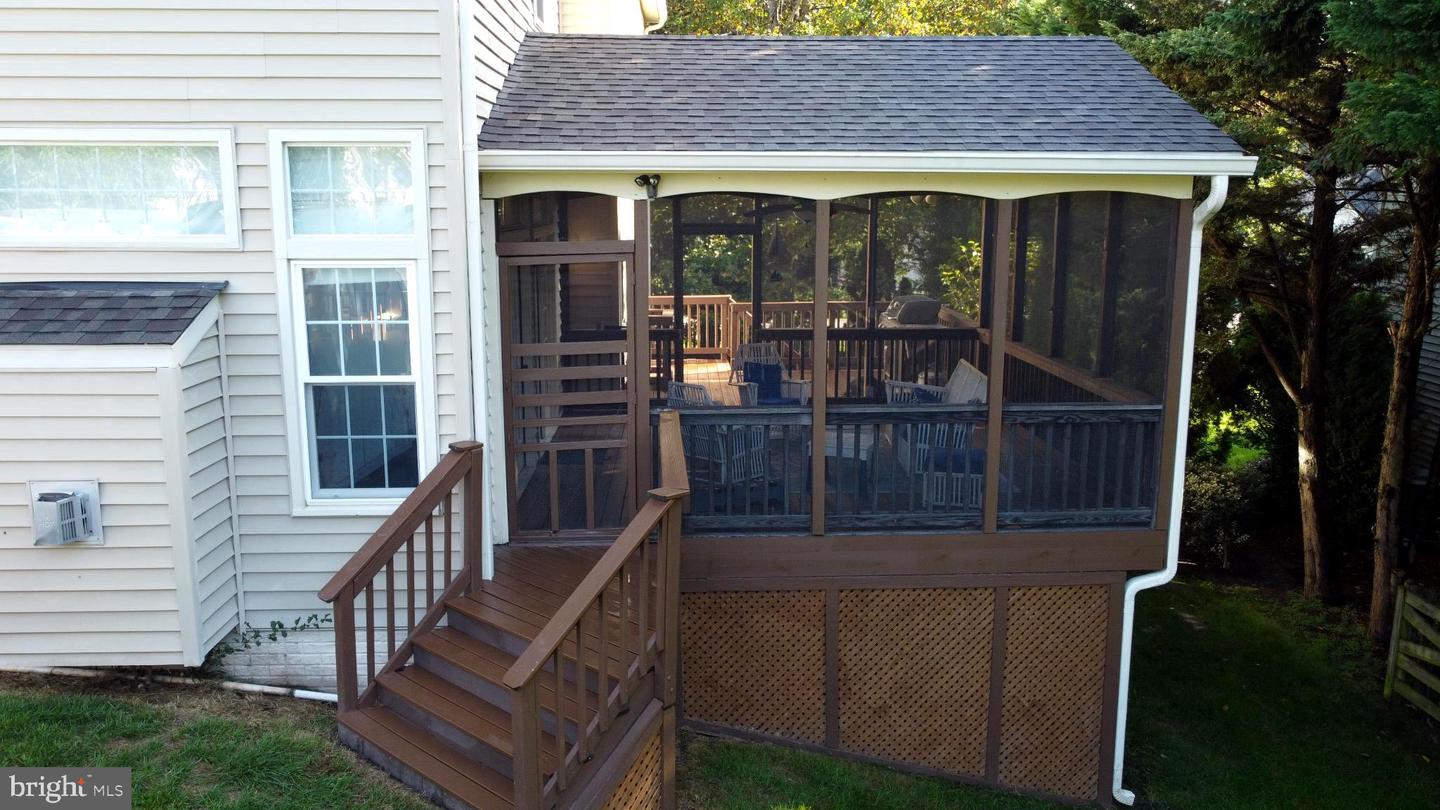 13183 RETTEW DR, MANASSAS, Virginia 20112, 4 Bedrooms Bedrooms, 20 Rooms Rooms,3 BathroomsBathrooms,Residential,For sale,13183 RETTEW DR,VAPW2105320 MLS # VAPW2105320