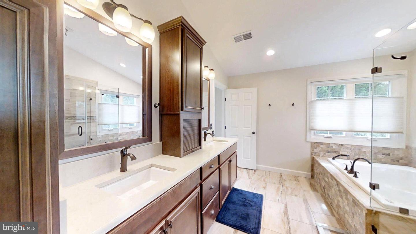 13183 RETTEW DR, MANASSAS, Virginia 20112, 4 Bedrooms Bedrooms, 20 Rooms Rooms,3 BathroomsBathrooms,Residential,For sale,13183 RETTEW DR,VAPW2105320 MLS # VAPW2105320