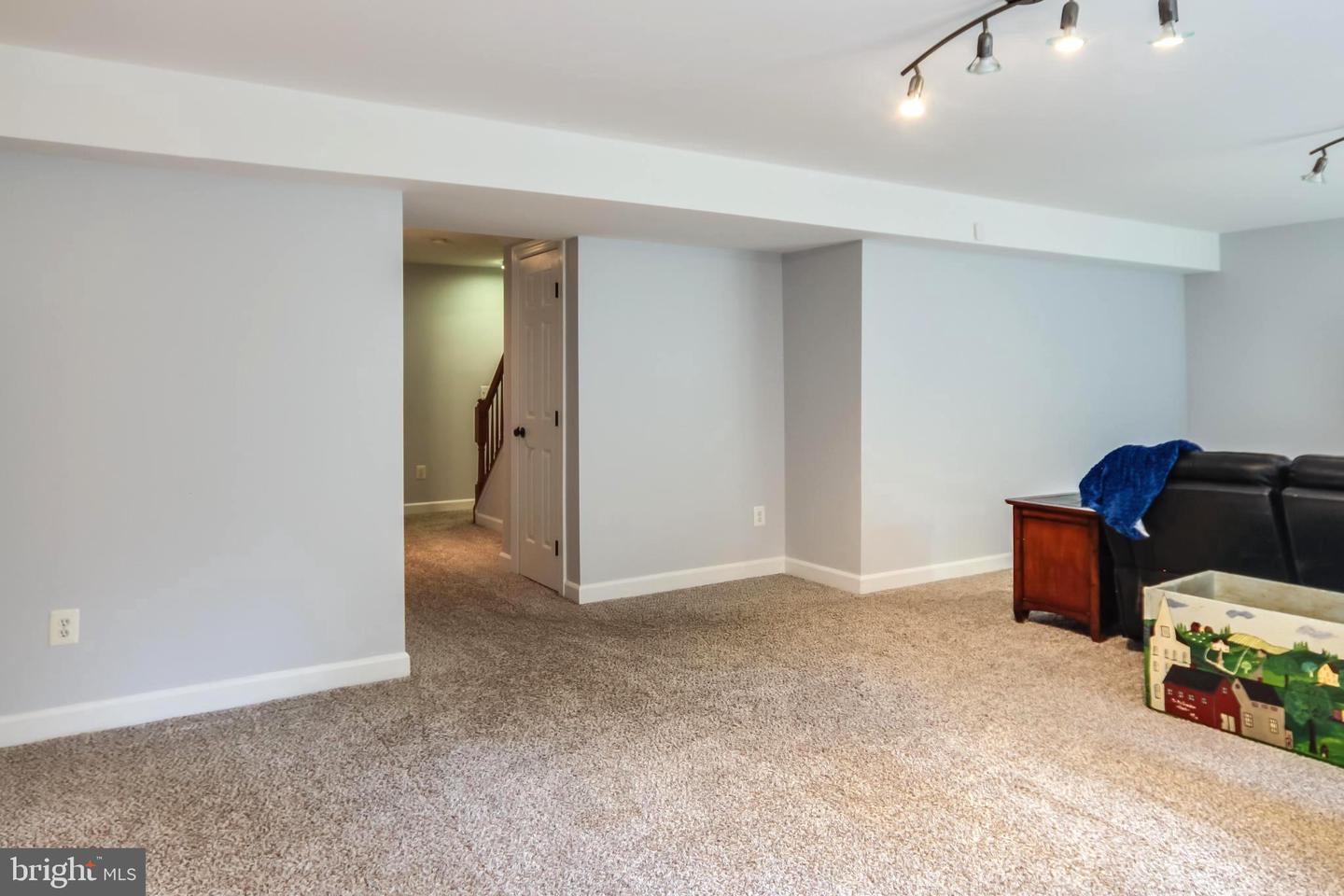 13183 RETTEW DR, MANASSAS, Virginia 20112, 4 Bedrooms Bedrooms, 20 Rooms Rooms,3 BathroomsBathrooms,Residential,For sale,13183 RETTEW DR,VAPW2105320 MLS # VAPW2105320