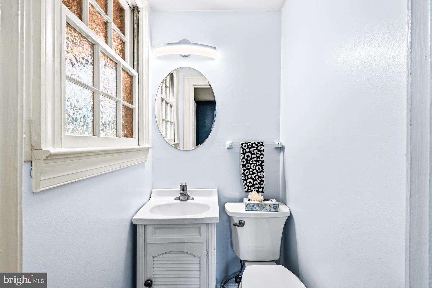 1107 KENMORE AVE, FREDERICKSBURG, Virginia 22401, 4 Bedrooms Bedrooms, 6 Rooms Rooms,1 BathroomBathrooms,Residential,For sale,1107 KENMORE AVE,VAFB2009056 MLS # VAFB2009056