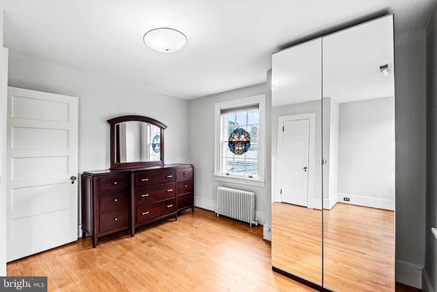1107 KENMORE AVE, FREDERICKSBURG, Virginia 22401, 4 Bedrooms Bedrooms, 6 Rooms Rooms,1 BathroomBathrooms,Residential,For sale,1107 KENMORE AVE,VAFB2009056 MLS # VAFB2009056