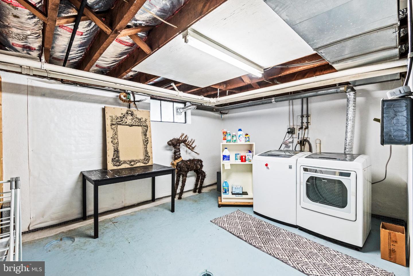 1107 KENMORE AVE, FREDERICKSBURG, Virginia 22401, 4 Bedrooms Bedrooms, 6 Rooms Rooms,1 BathroomBathrooms,Residential,For sale,1107 KENMORE AVE,VAFB2009056 MLS # VAFB2009056