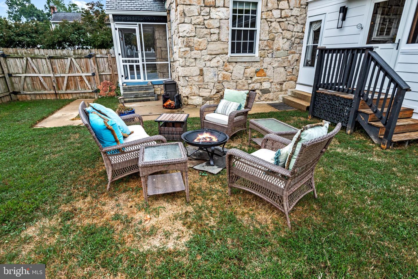 1107 KENMORE AVE, FREDERICKSBURG, Virginia 22401, 4 Bedrooms Bedrooms, 6 Rooms Rooms,1 BathroomBathrooms,Residential,For sale,1107 KENMORE AVE,VAFB2009056 MLS # VAFB2009056