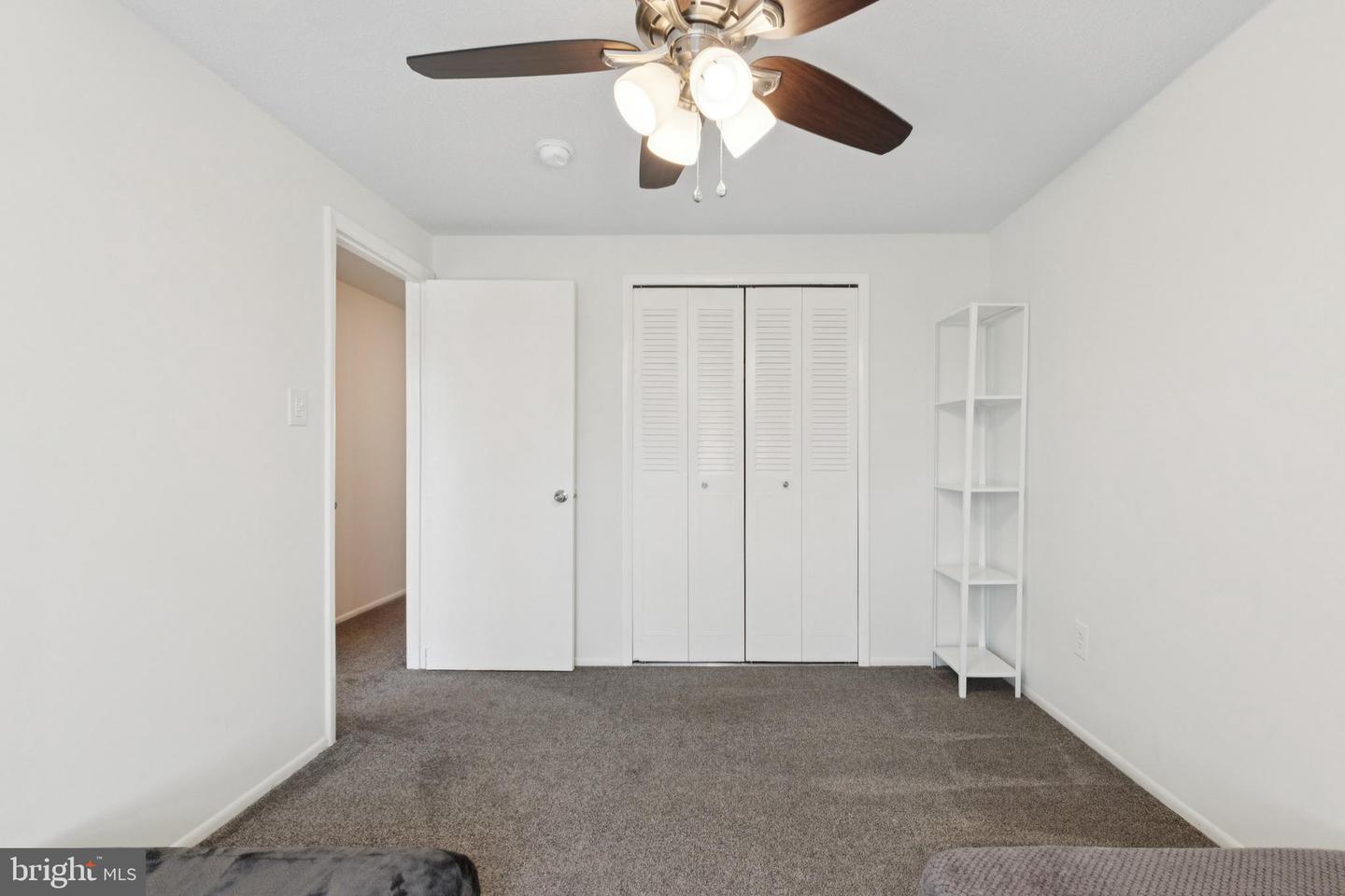 32 REGIS CIR, STERLING, Virginia 20164, 3 Bedrooms Bedrooms, ,2 BathroomsBathrooms,Residential,For sale,32 REGIS CIR,VALO2108108 MLS # VALO2108108