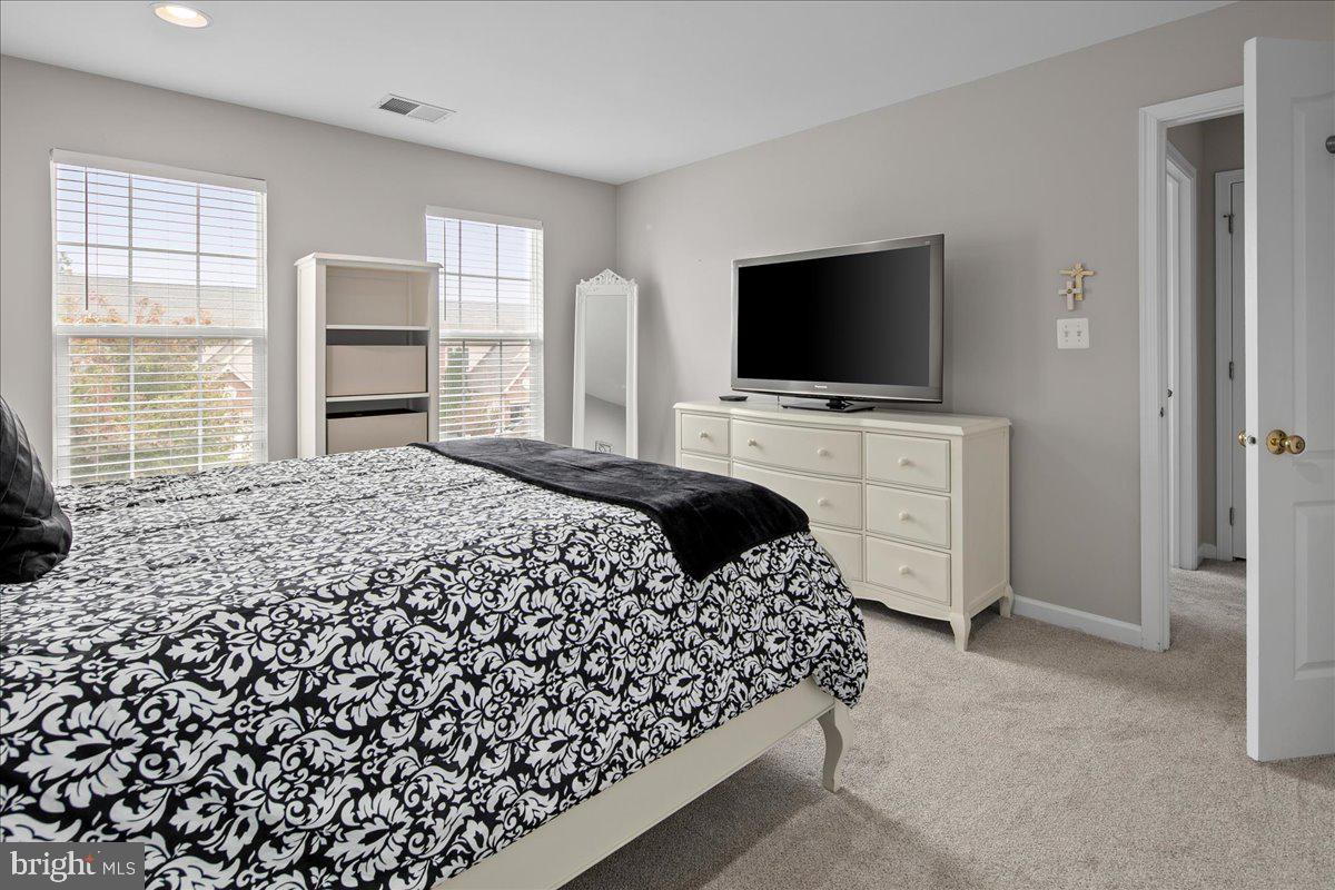 19595 ASPENDALE SQ, ASHBURN, Virginia 20147, 4 Bedrooms Bedrooms, ,2 BathroomsBathrooms,Residential,For sale,19595 ASPENDALE SQ,VALO2108116 MLS # VALO2108116