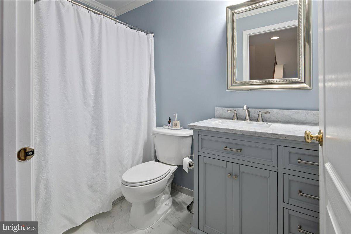 19595 ASPENDALE SQ, ASHBURN, Virginia 20147, 4 Bedrooms Bedrooms, ,2 BathroomsBathrooms,Residential,For sale,19595 ASPENDALE SQ,VALO2108116 MLS # VALO2108116