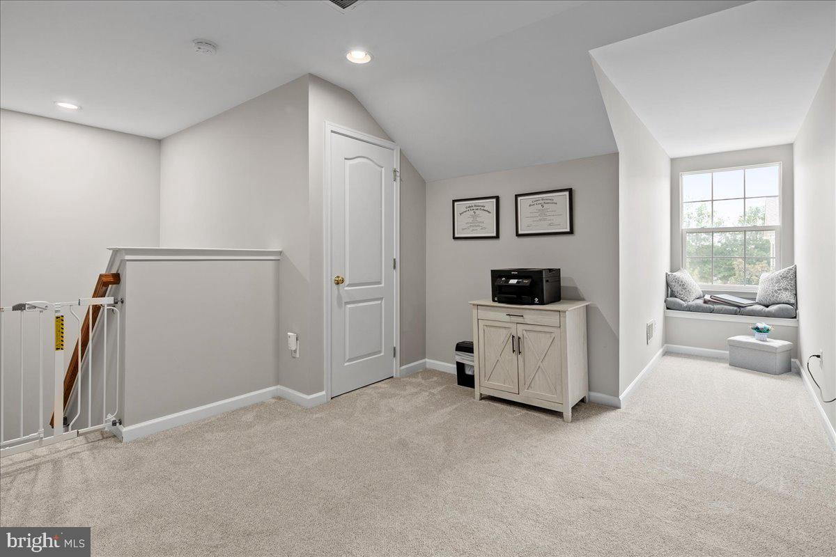 19595 ASPENDALE SQ, ASHBURN, Virginia 20147, 4 Bedrooms Bedrooms, ,2 BathroomsBathrooms,Residential,For sale,19595 ASPENDALE SQ,VALO2108116 MLS # VALO2108116
