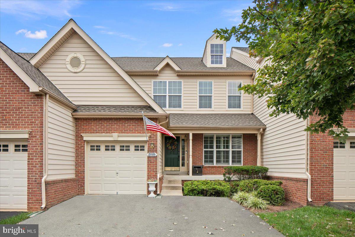 19595 ASPENDALE SQ, ASHBURN, Virginia 20147, 4 Bedrooms Bedrooms, ,2 BathroomsBathrooms,Residential,For sale,19595 ASPENDALE SQ,VALO2108116 MLS # VALO2108116