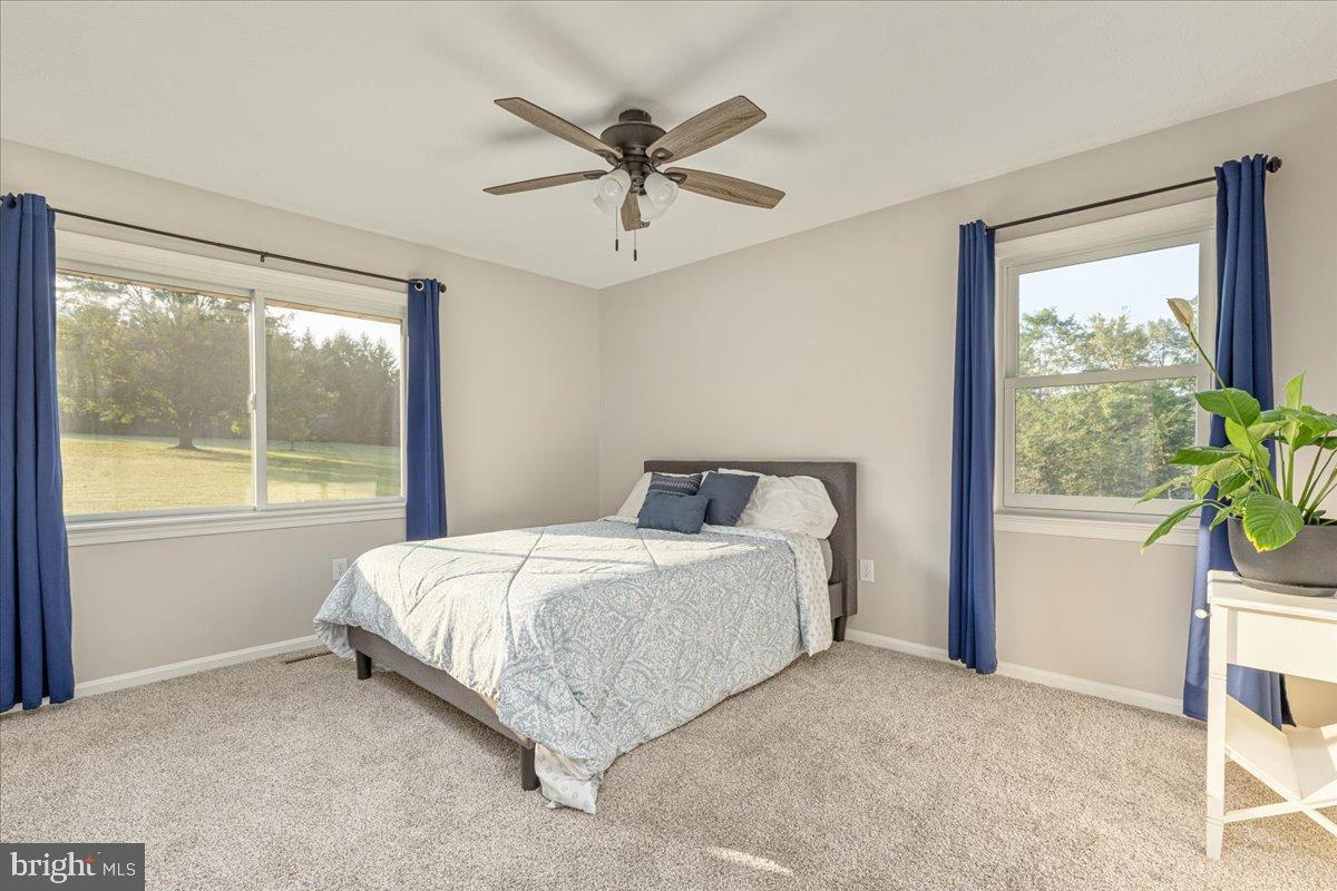 154 SKYLINE FOREST DR, FRONT ROYAL, Virginia 22630, 3 Bedrooms Bedrooms, 6 Rooms Rooms,2 BathroomsBathrooms,Residential,For sale,154 SKYLINE FOREST DR,VAWR2012464 MLS # VAWR2012464