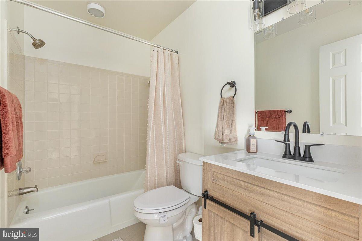 154 SKYLINE FOREST DR, FRONT ROYAL, Virginia 22630, 3 Bedrooms Bedrooms, 6 Rooms Rooms,2 BathroomsBathrooms,Residential,For sale,154 SKYLINE FOREST DR,VAWR2012464 MLS # VAWR2012464
