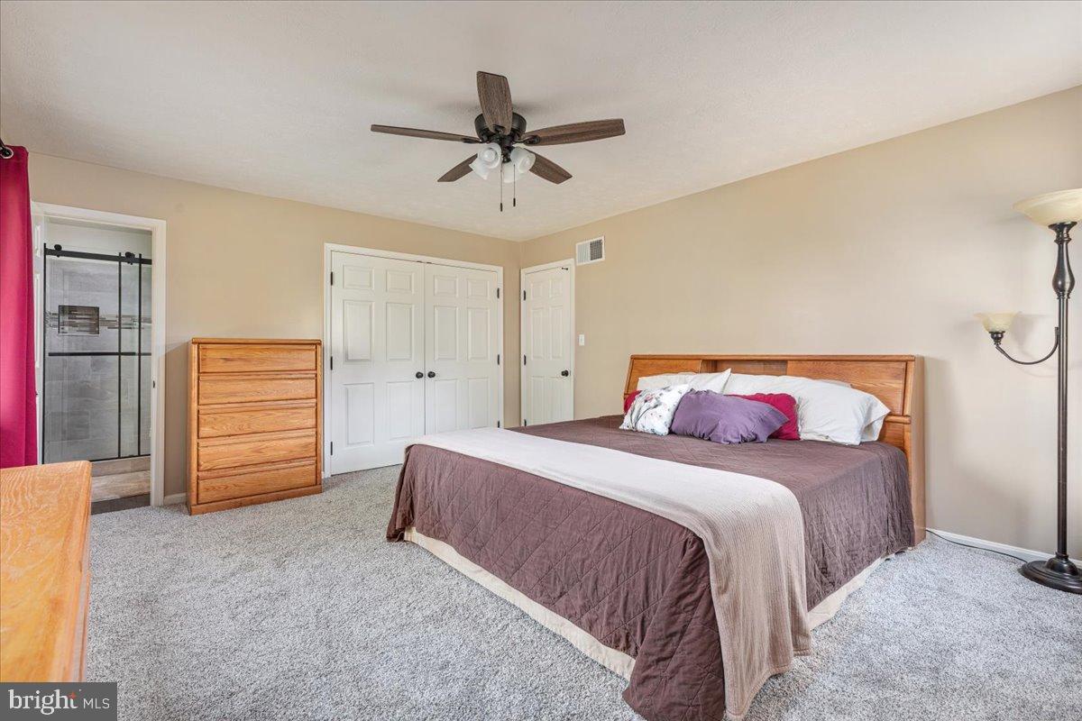 154 SKYLINE FOREST DR, FRONT ROYAL, Virginia 22630, 3 Bedrooms Bedrooms, 6 Rooms Rooms,2 BathroomsBathrooms,Residential,For sale,154 SKYLINE FOREST DR,VAWR2012464 MLS # VAWR2012464