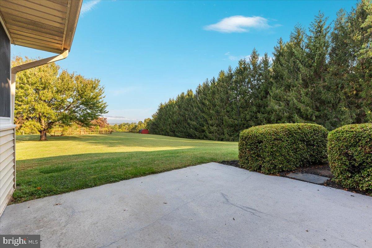 154 SKYLINE FOREST DR, FRONT ROYAL, Virginia 22630, 3 Bedrooms Bedrooms, 6 Rooms Rooms,2 BathroomsBathrooms,Residential,For sale,154 SKYLINE FOREST DR,VAWR2012464 MLS # VAWR2012464