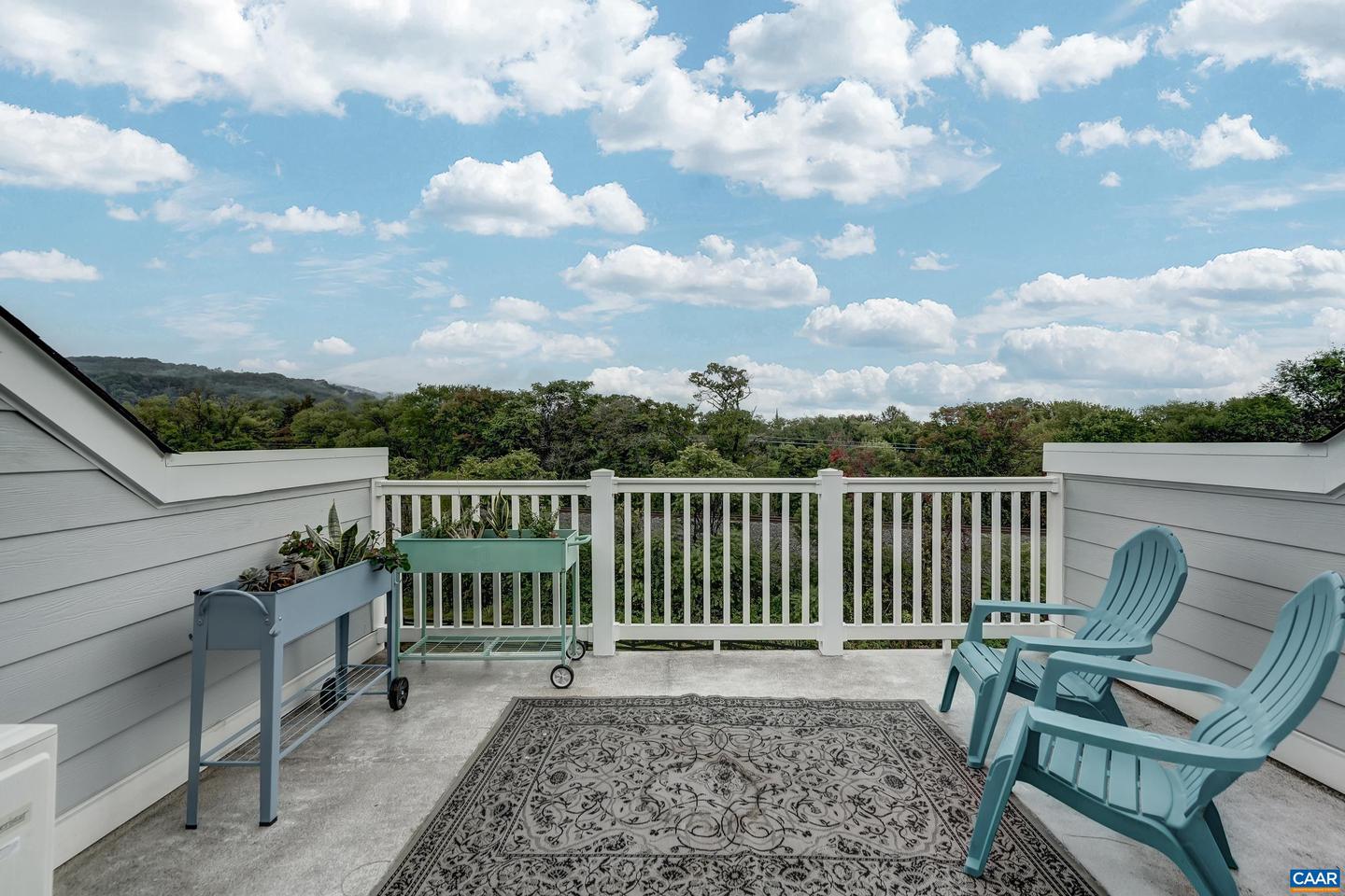5911 MCCOMB ST, CROZET, Virginia 22932, 4 Bedrooms Bedrooms, ,3 BathroomsBathrooms,Residential,For sale,5911 MCCOMB ST,669611 MLS # 669611